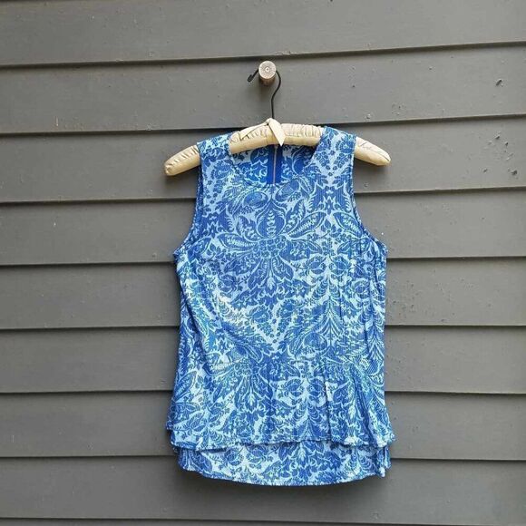 Michael Kors Blue White Print with Metalic accents  Sleeveless Top size Medium - Picture 11 of 11